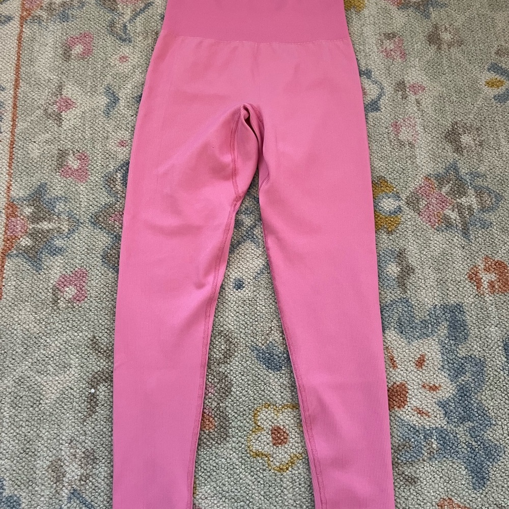 Outdoor Voices Pink Ribbed Leggings